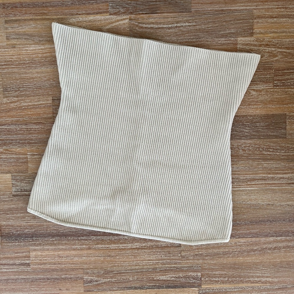 Babaton Cream Ribbed Knit Top